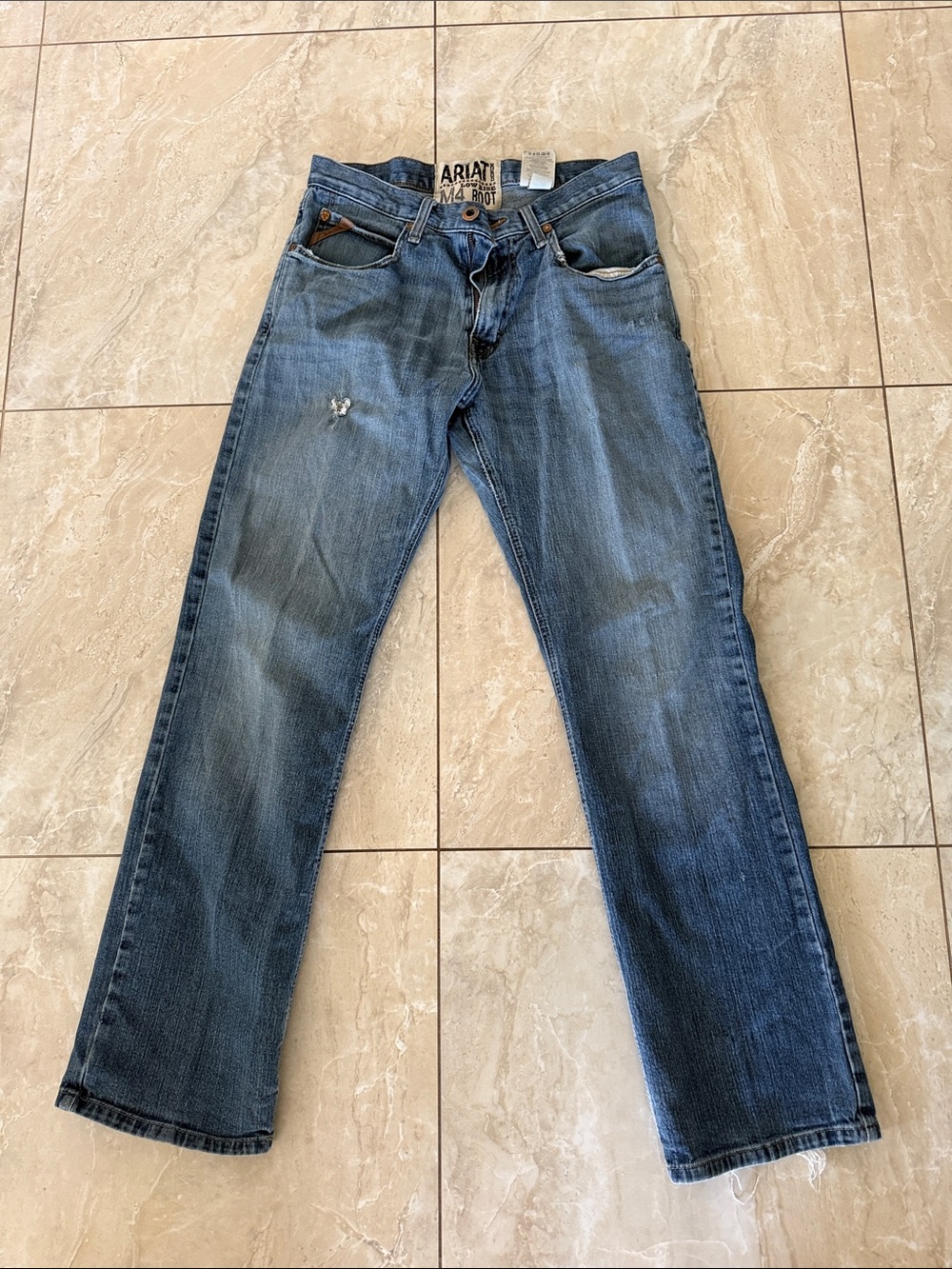 Ariat Men's Medium Wash Straight Jeans